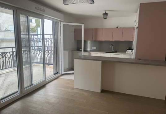 À VENDRE