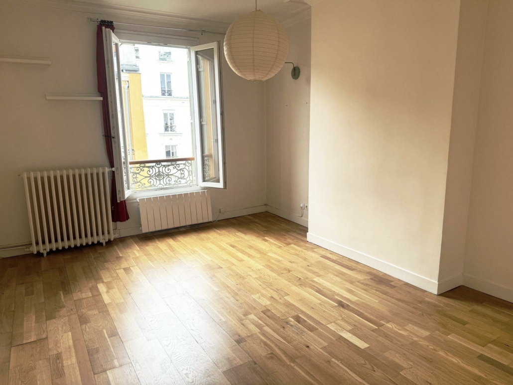 Appartement à vendre -3 pièces, dernier étage Paris 20°, rue de Belleville